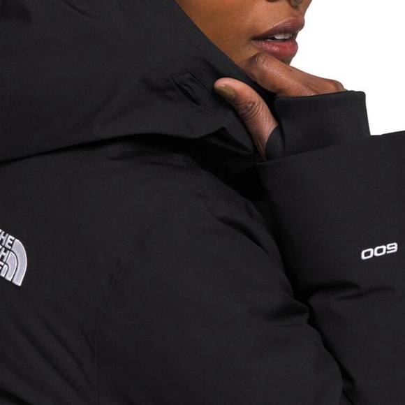 North Face Women's Arctic Hooded Faux-Fur-Trim Parka new - Picture 4 of 13